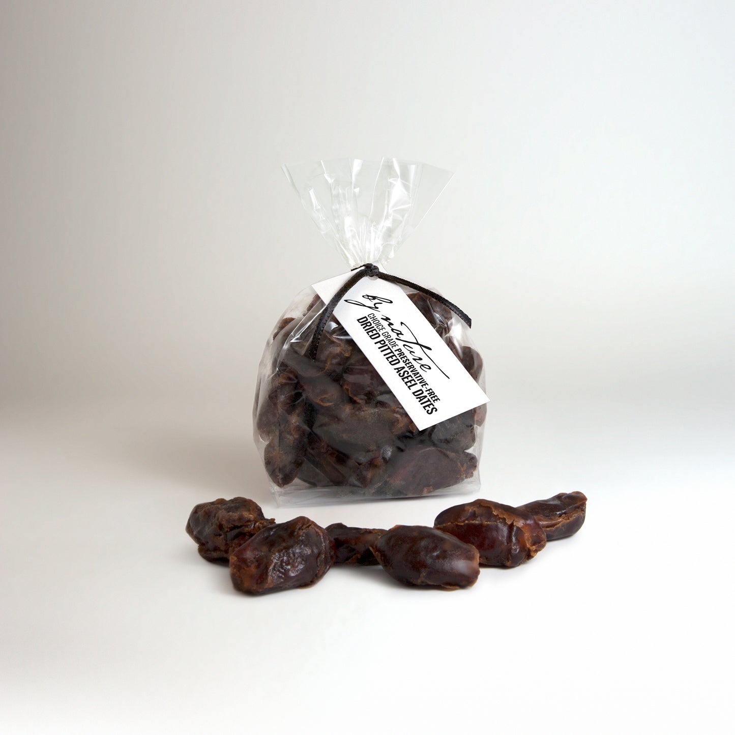 BY NATURE Dried Dates, Pitted Aseel - Preservative-free, Sulphur-free