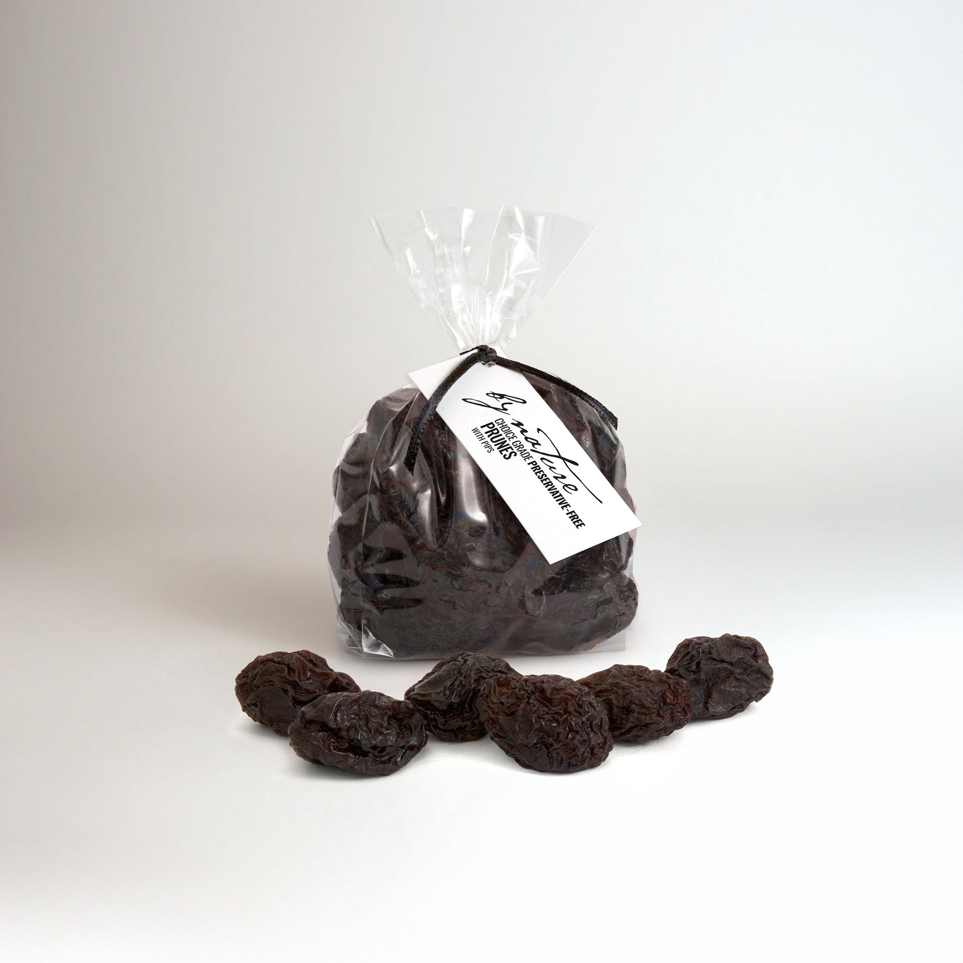 BY NATURE Prunes with pips, 150g - preservative-free.