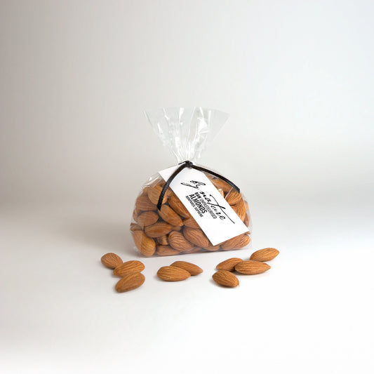 BY NATURE Almonds, 100g - Nonpareil Supreme variety, raw, unpasteurised.