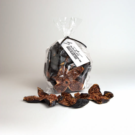 BY NATURE Dried Black Figs with skin, 150g - preservative-free.