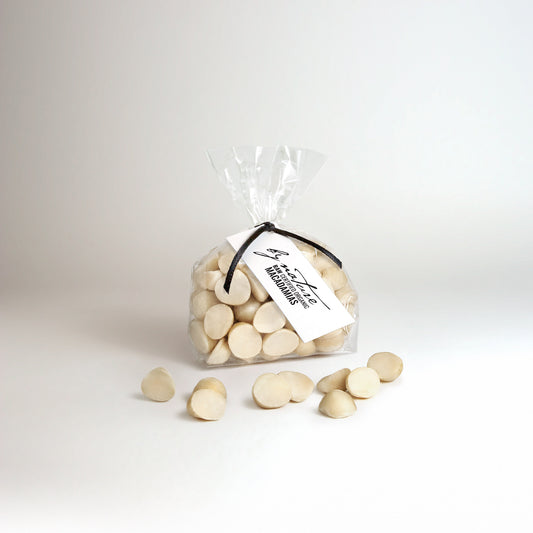 BY NATURE Macadamia Nuts, 100g - certified organic at source, raw.