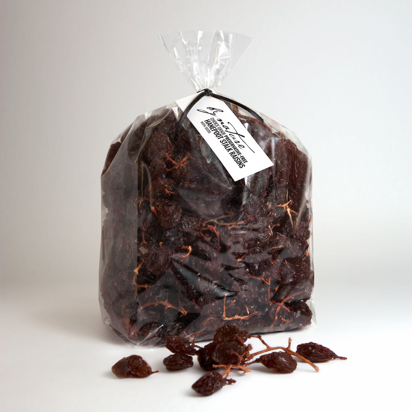 BY NATURE Hanepoot Stalk Rainsins with seeds, 1kg - preservative-free.