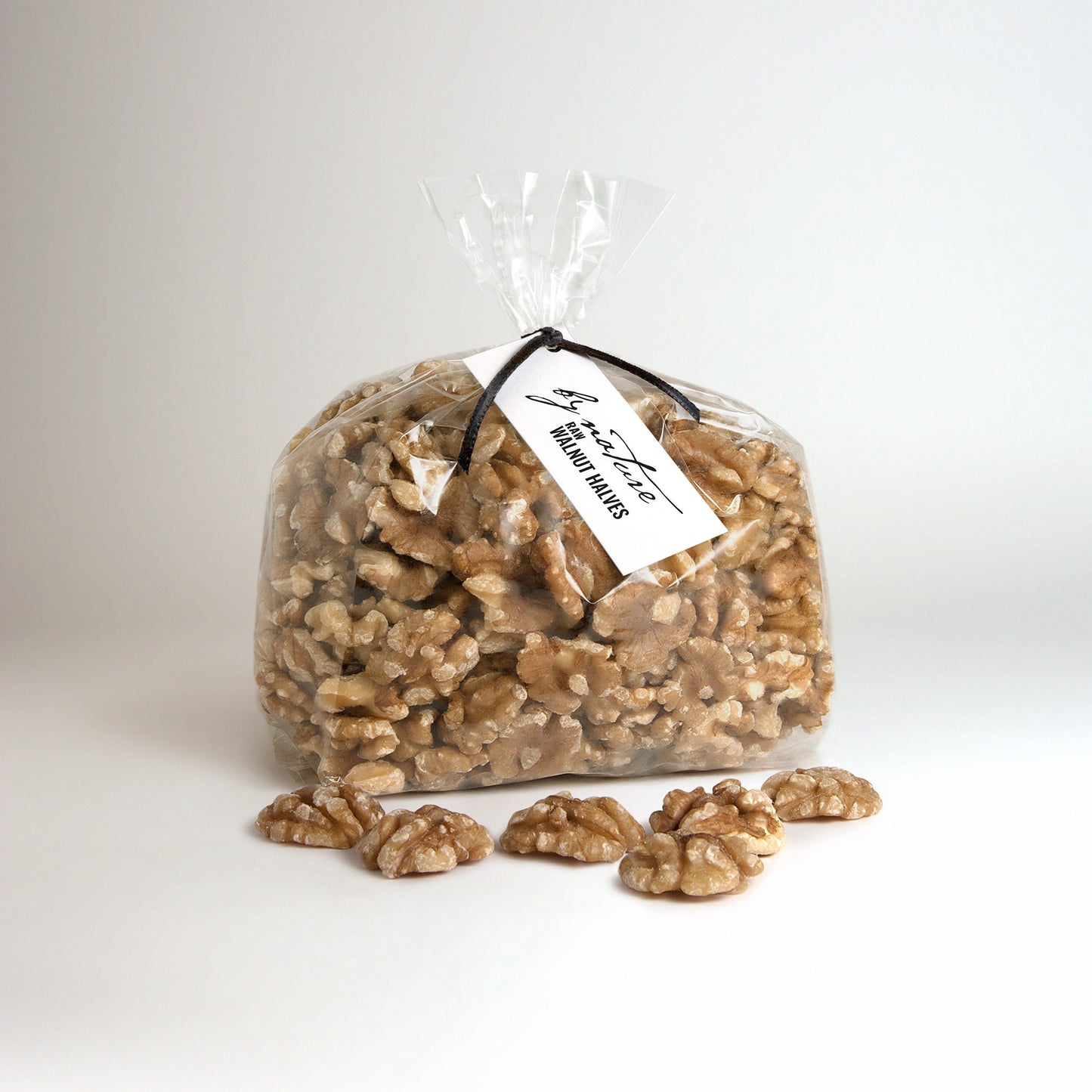 BY NATURE Walnut Halves, 500g - raw.