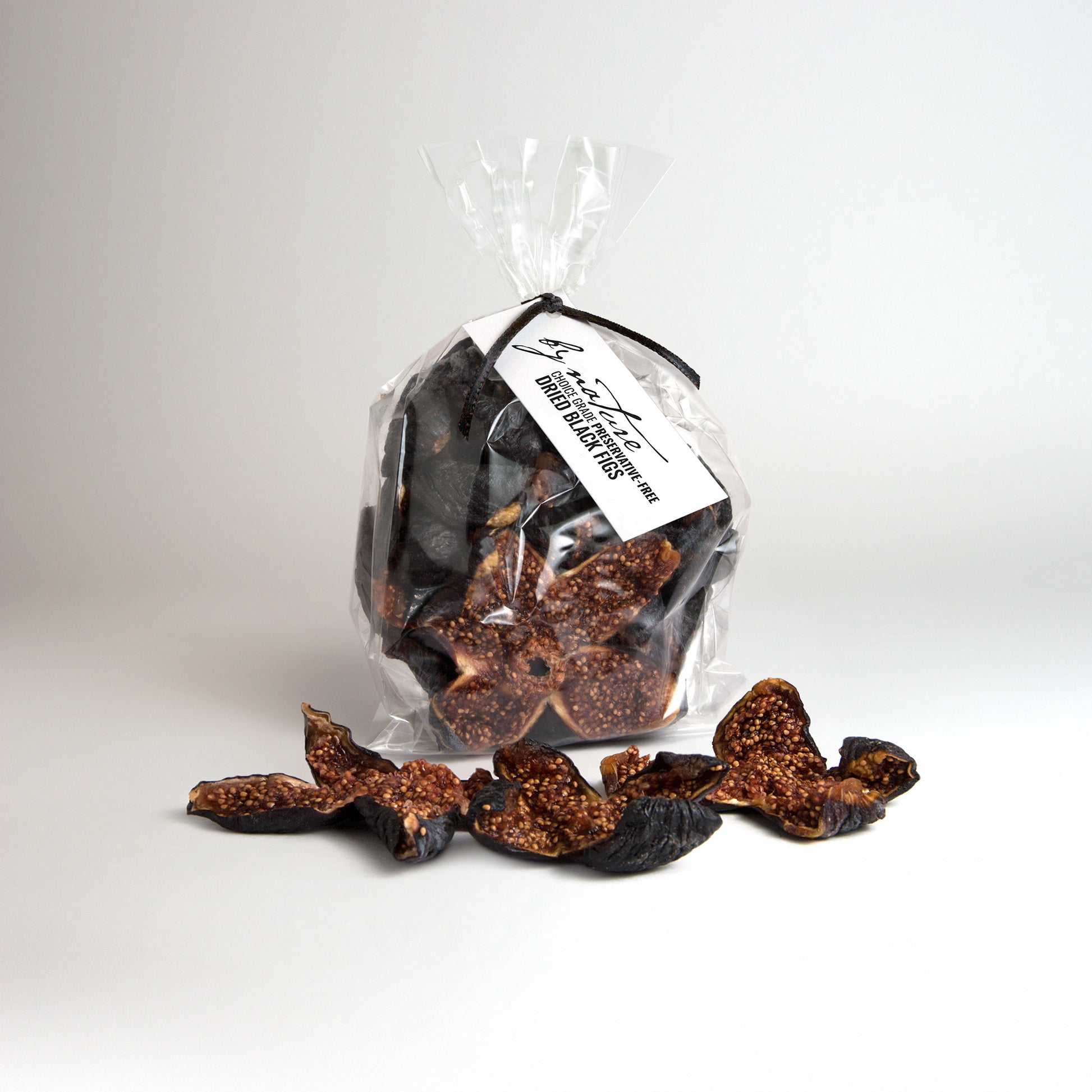 BY NATURE Dried Black Figs with skin, 150g - preservative-free.