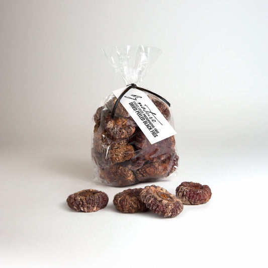 BY NATURE Dried Black Figs, 150g - peeled, preservative-free.