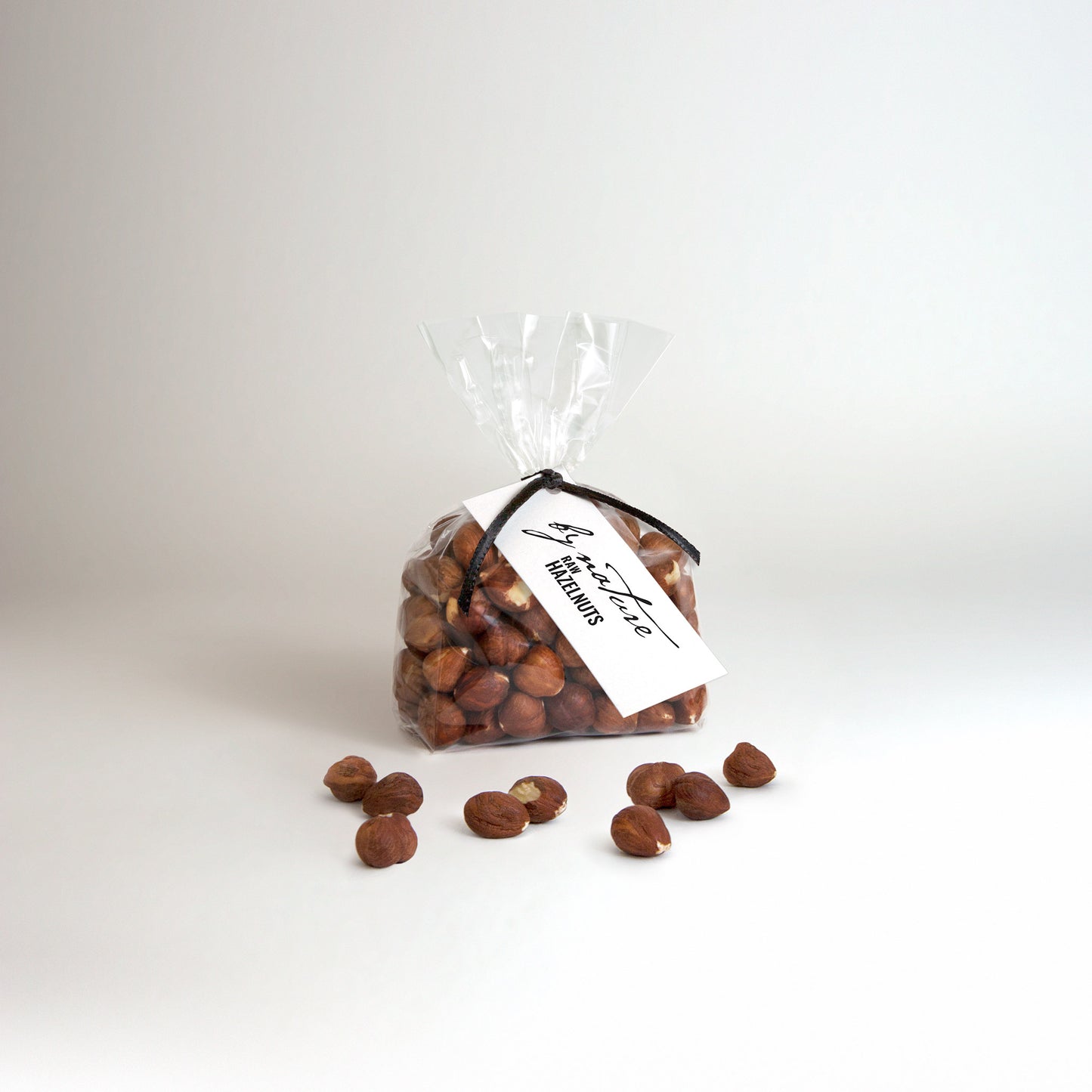 BY NATURE Hazelnuts, 100g - raw.