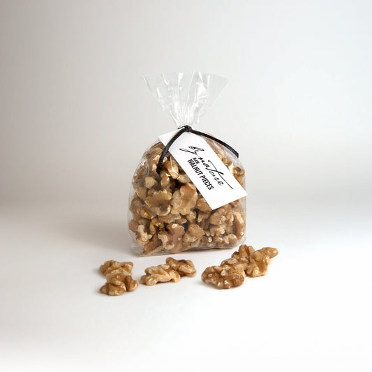 BY NATURE Walnut Pieces, 100g - raw.